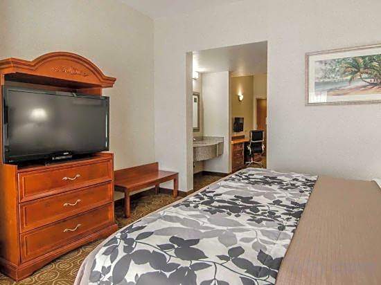 Sleep Inn & Suites Springdale West