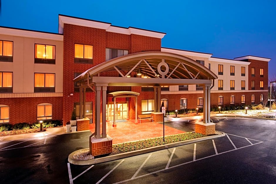 Holiday Inn Express Hotel & Suites Bethlehem Airport/Allentown area