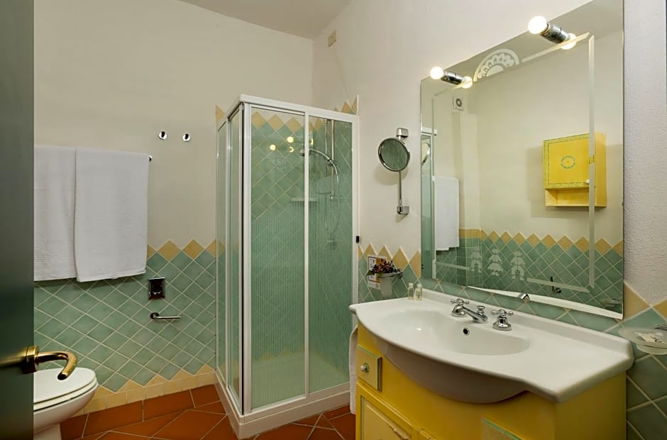 Hotel Rocce Sarde