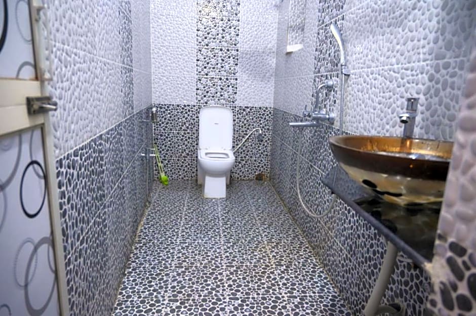 Goroomgo Bottoms Up Villa Bhubaneswar