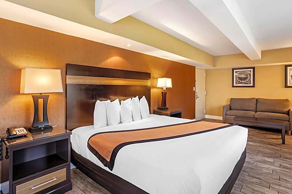 Best Western Plus Newark Airport West
