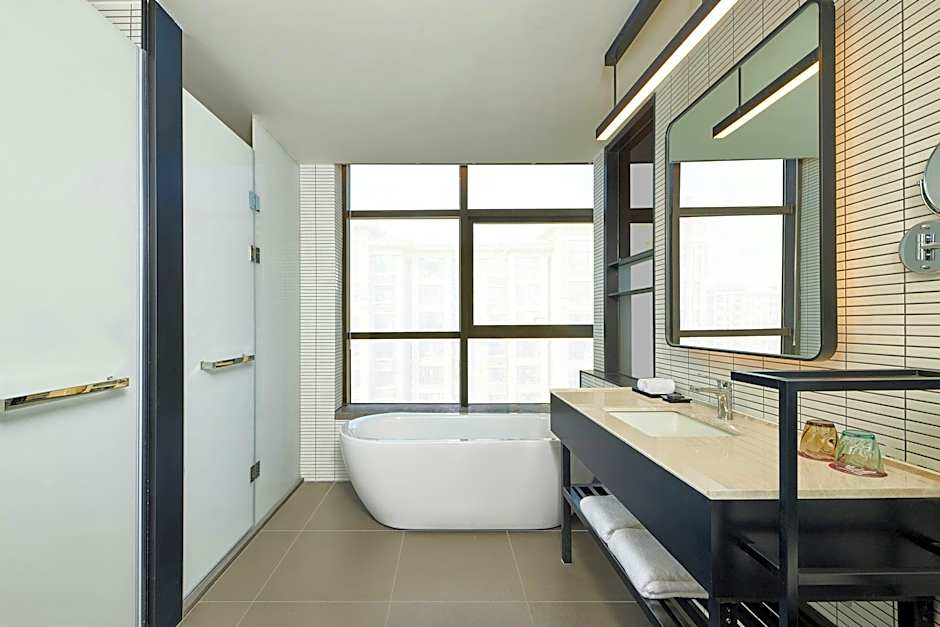 Aloft Shijiazhuang