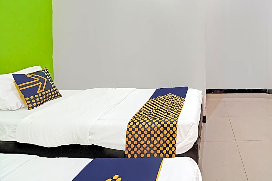 Hotel O Lucky Guesthouse