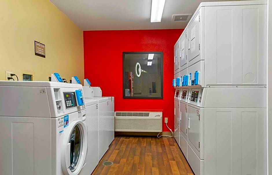 Extended Stay America Suites - Detroit - Novi - Orchard Hill Place