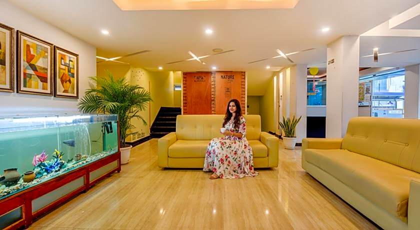 FabHotel Abirami Grand Inn - Nr. Bryant Park