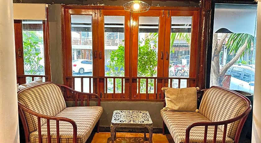 Tony's Place Beds & Breakfast