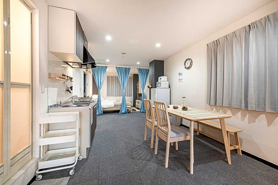 Uhome Ueno Apartment 4