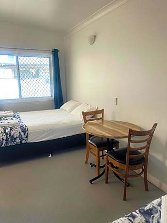 Twin Room with Private Bathroom