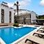 Royal Dream's Hotel
