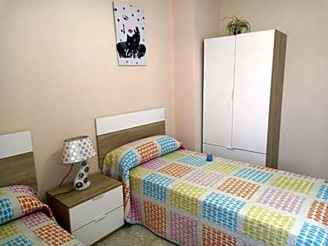 Bed in 3-Bed Dormitory Room