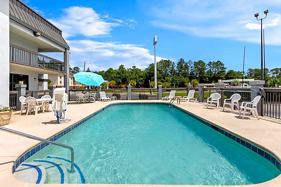 Quality Inn Walterboro I-95
