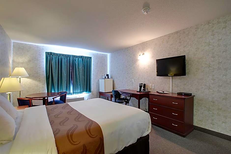 Ramada by Wyndham Nisku Edmonton Airport