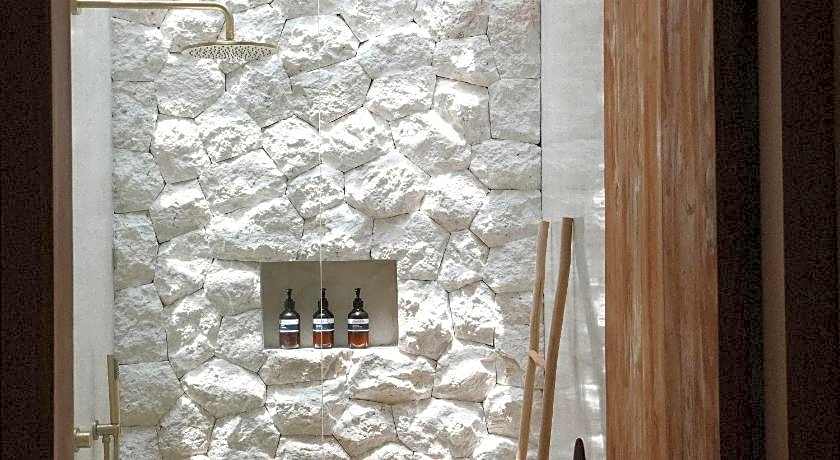 Alma Bingin Boutique Hotel