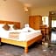 ACK Palacce Inn - Yercaud