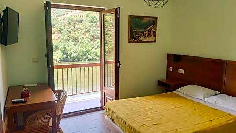 One-Bedroom Apartment with River View