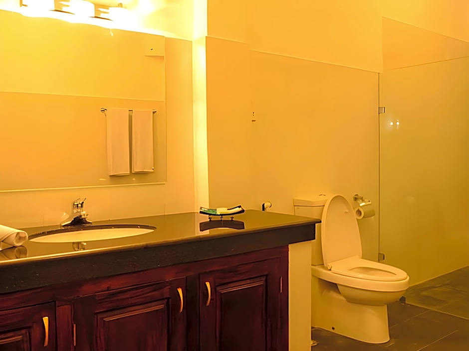 Marina Pasikudah Beach Hotel