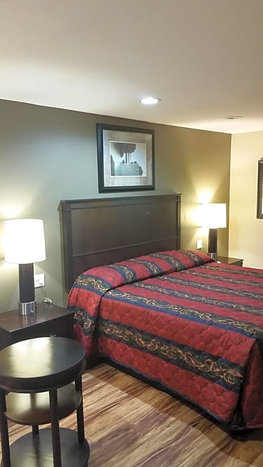 Anaheim Lodge