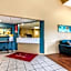 Econo Lodge Inn And Suites