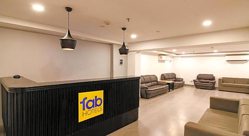 Collection O Sayeeda International