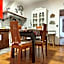 "LA MAISON DEL CORSO" Hospitality