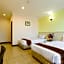 Adel Hotel