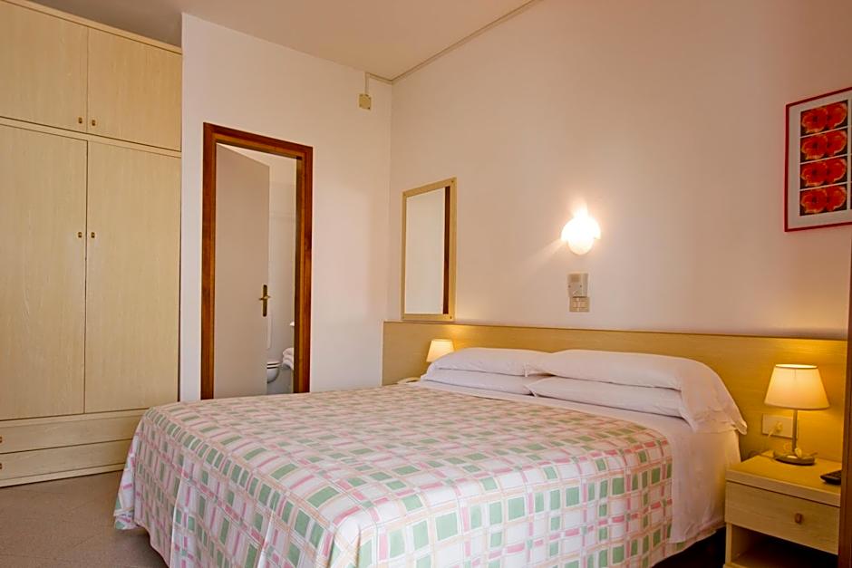 Hotel Desiree