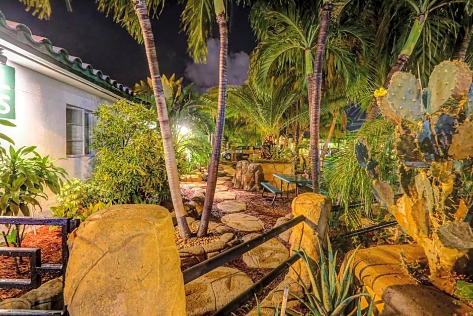 Green Seas Motel