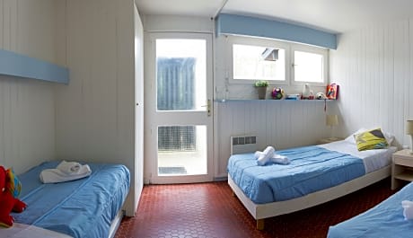 Mobile home capacity 6