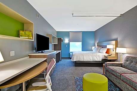 King Studio Suite - Hearing Access/Non-Smoking