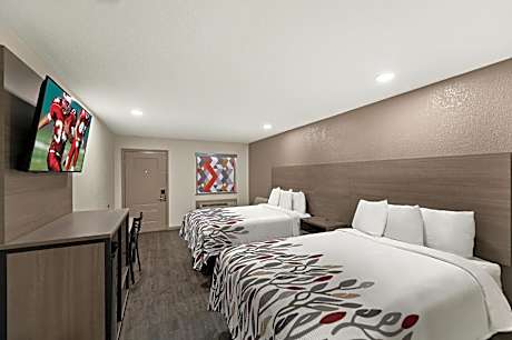 Deluxe 2 Full Beds Non-Smoking