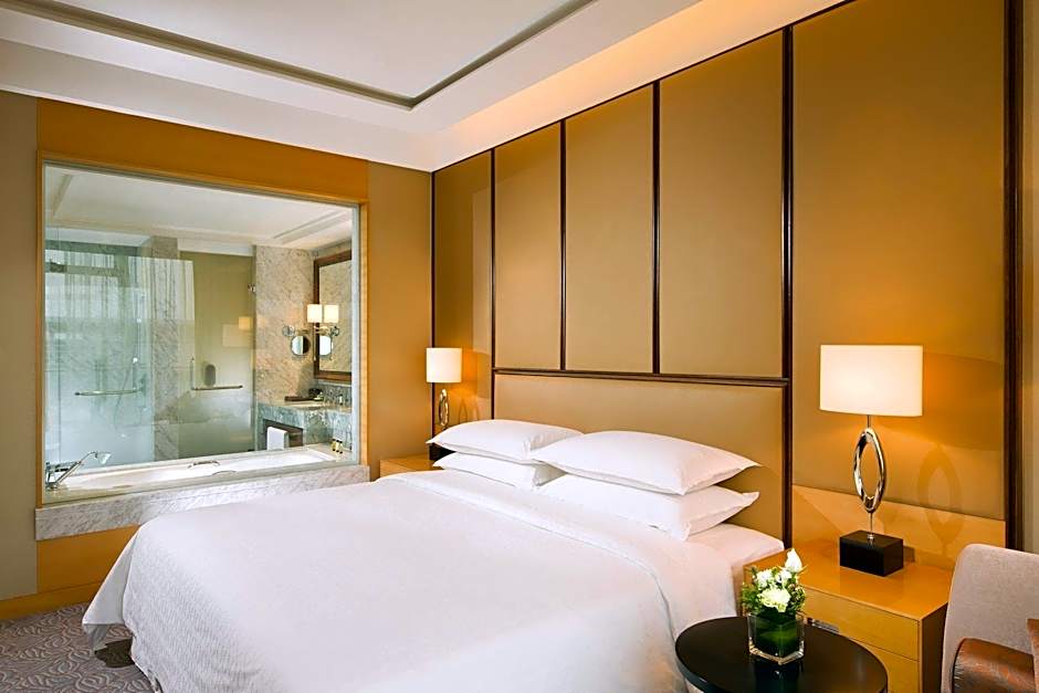 Sheraton Qingdao Jiaozhou Hotel