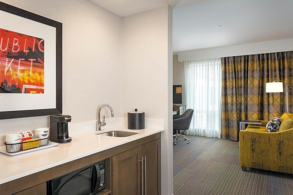 Hampton Inn & Suites Seattle/Northgate