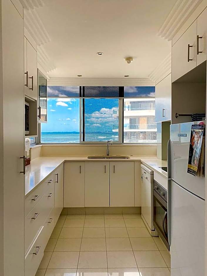Beachside Tower Apartment