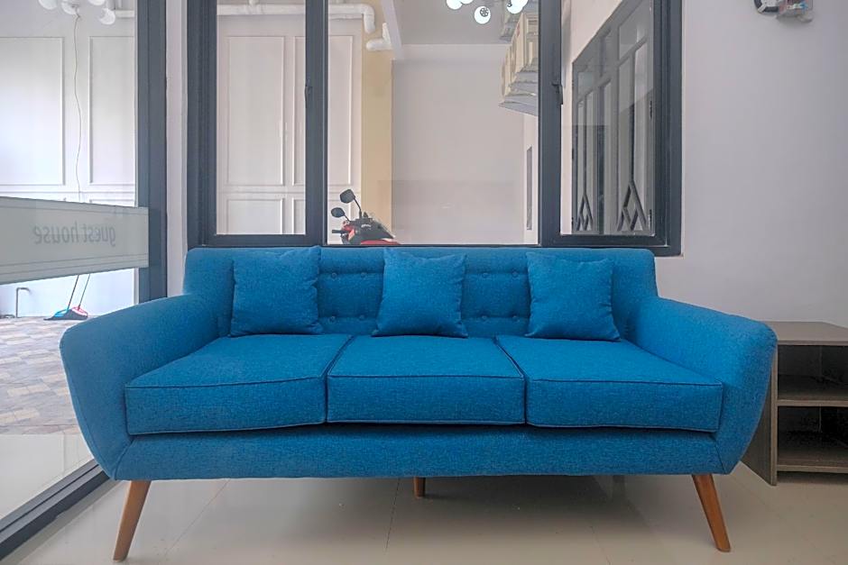 RedDoorz Syariah near UNIMUS Semarang