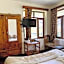 Tourist Hotel
