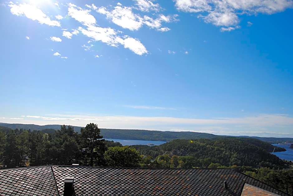Fredriksten Hotell