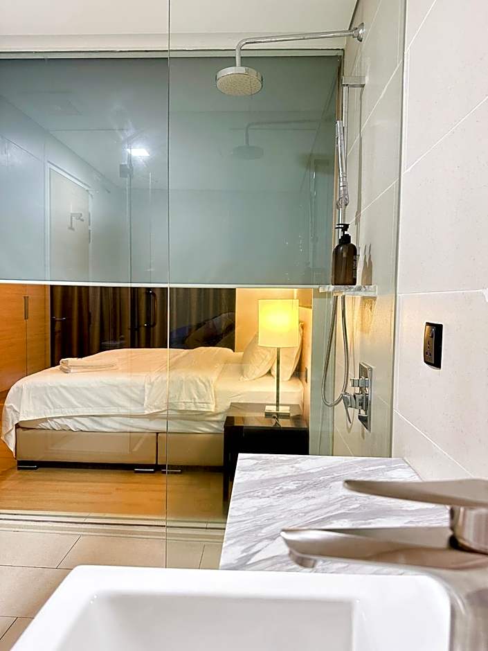 Straits Suite by C Homestay Malacca