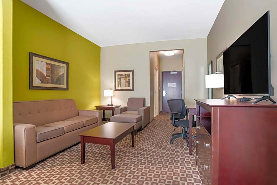 Best Western Plus Chalmette Hotel