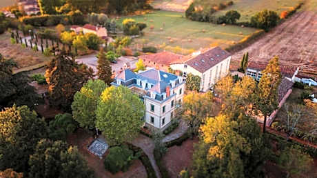 Hôtel La Métairie & Piscine