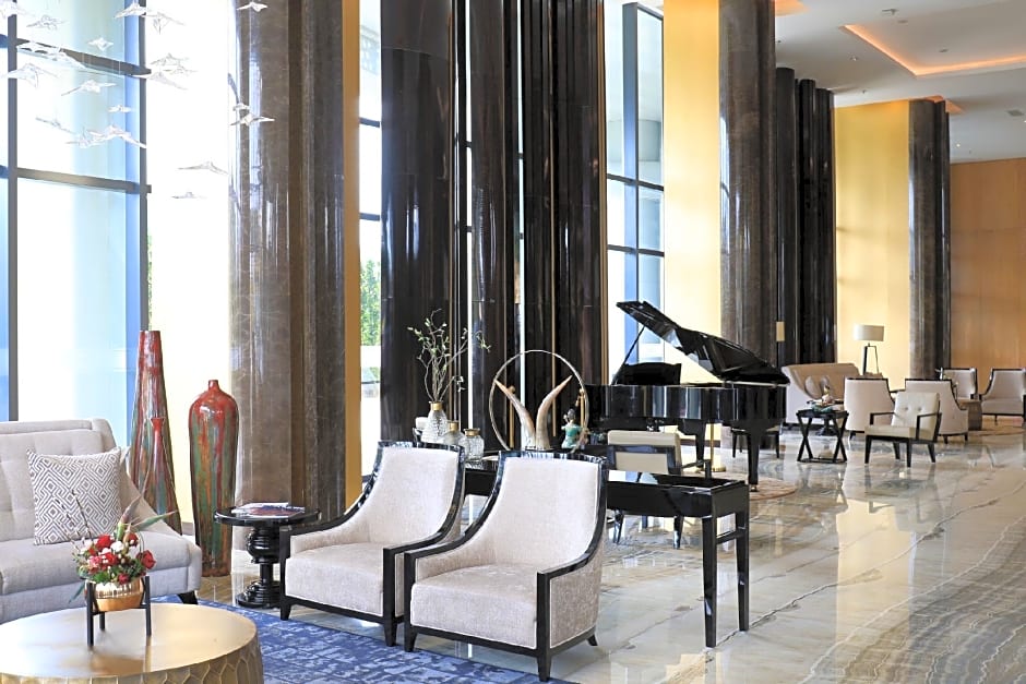 JHL Solitaire Gading Serpong