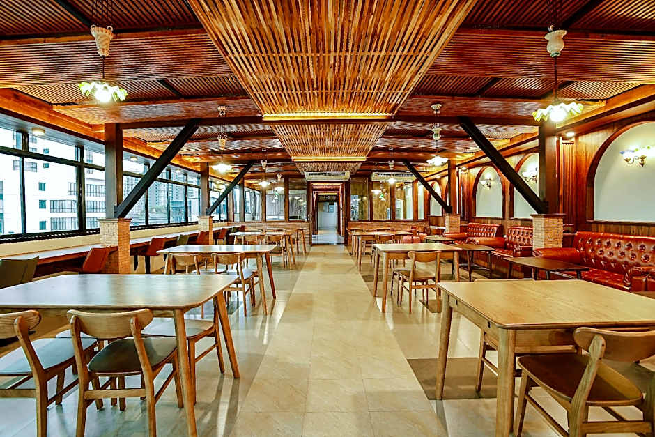 Wangchang Hotel – Chang Khlan, IA