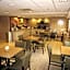 La Quinta Inn & Suites by Wyndham Boston Somerville