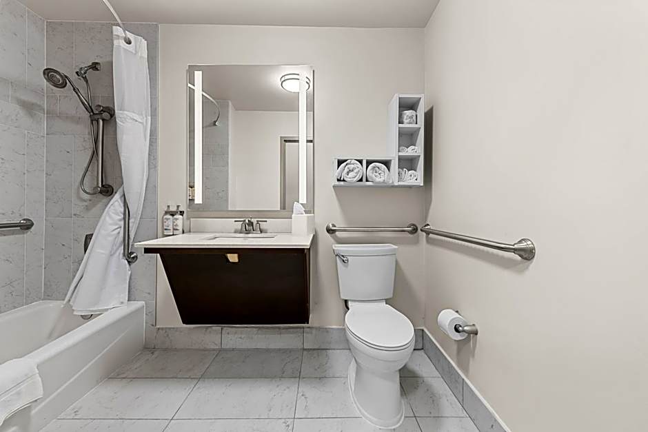 Holiday Inn Express Saint Simons Island By IHG