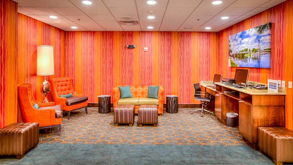 Holiday Inn Express Wichita South By IHG