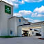 GreenTree Inn - IAH Airpot JFK Blvd