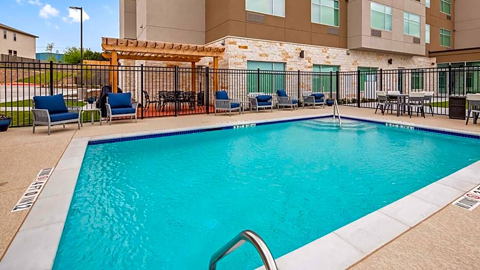 Wingate by Wyndham Austin North