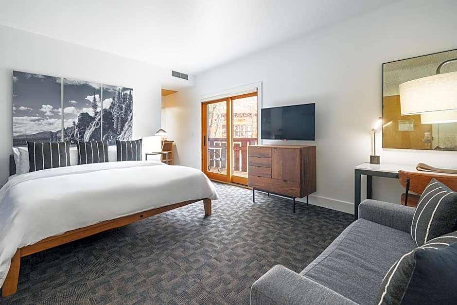 Gravity Haus Truckee-Tahoe