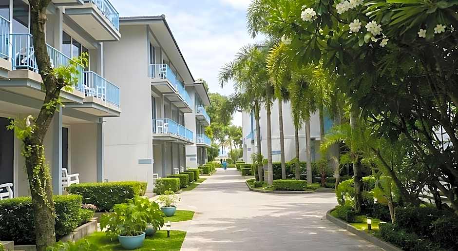 Combo Beach Hotel Samui