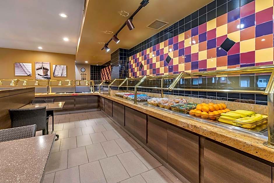 Best Western Plus Park Place Inn - Mini Suites