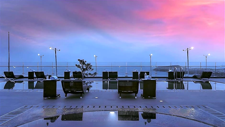 Hotel Regent Marine The Blue